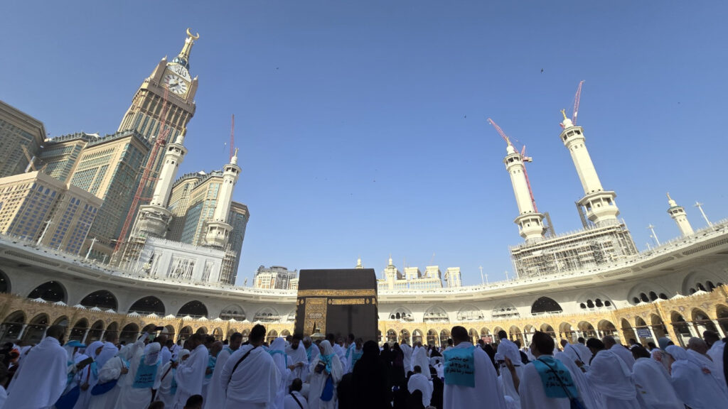 7 Keuntungan Berangkat Umroh 1448 H di Awal Musim