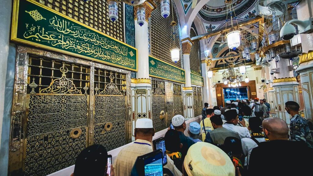 Umroh Agustus 2026: Beribadah ke Tanah Suci Bersama Travel Umroh Terbaik